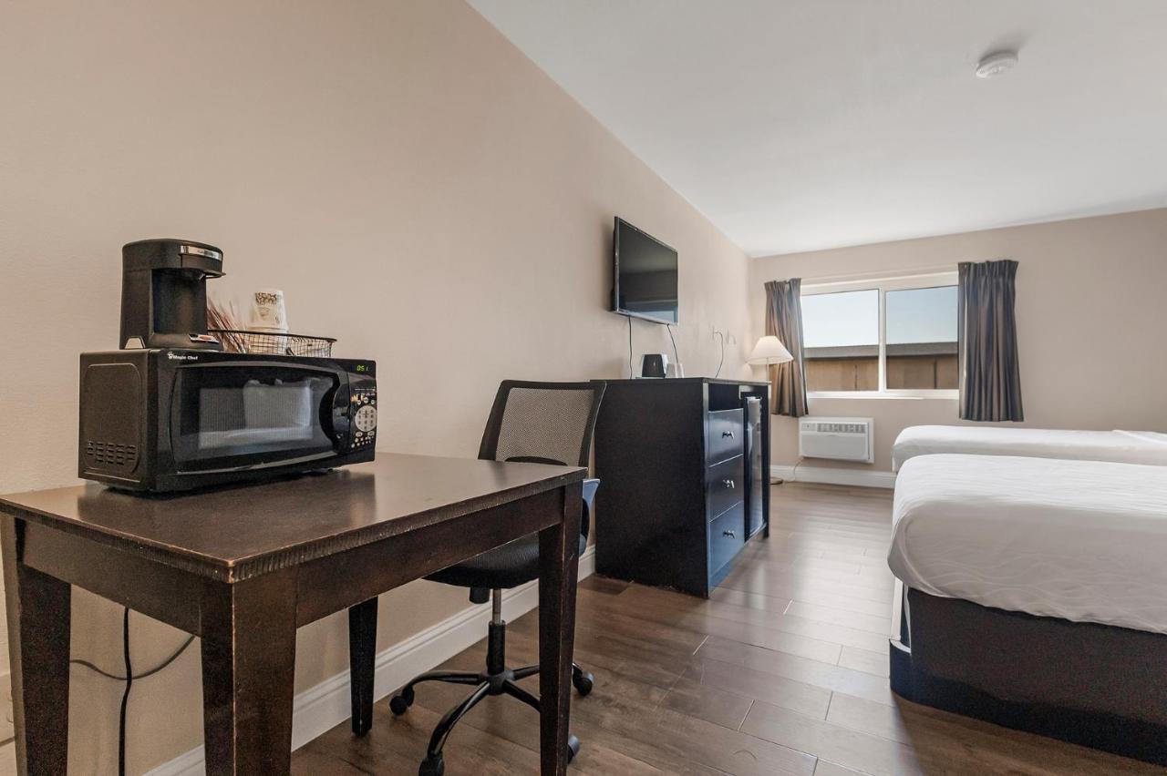 Sutter Inn Yuba City Extérieur photo