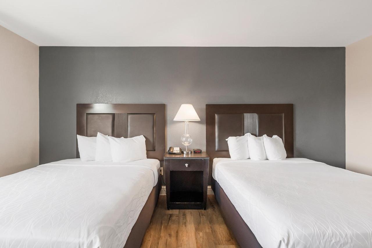 Sutter Inn Yuba City Extérieur photo