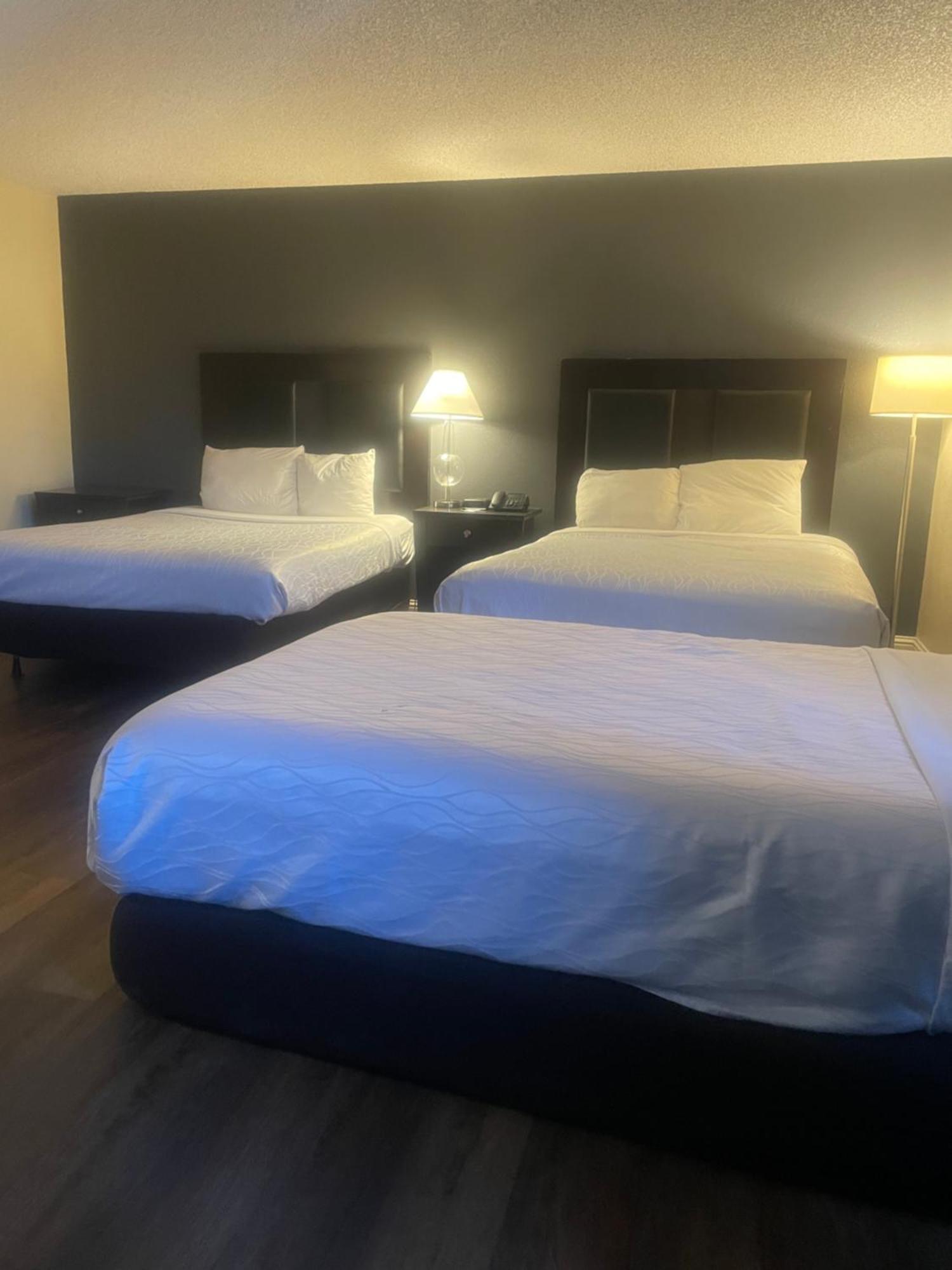 Sutter Inn Yuba City Extérieur photo